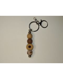 Beaded Daisy Keychain-Brown-Silver